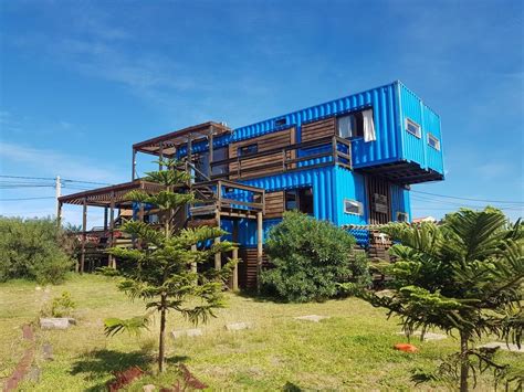 Casas Hechas De Contenedores En Uruguay