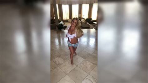 Britney spears nude photo gallery порно видео смотреть онлайн или скачать