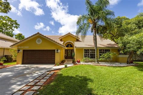 Coconut Creek, FL Real Estate - Coconut Creek Homes for Sale | realtor.com®