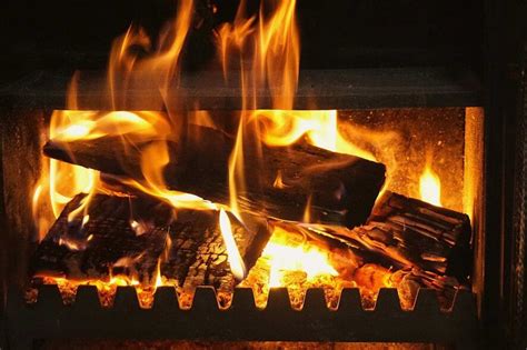 Fireplace Animated Wallpaper free Windows download