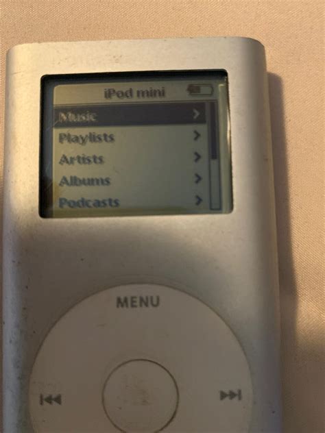 Genuine 4gb Apple Ipod Model A1051 Silver Tested And Working Loaded With Great Classic Music Etsy