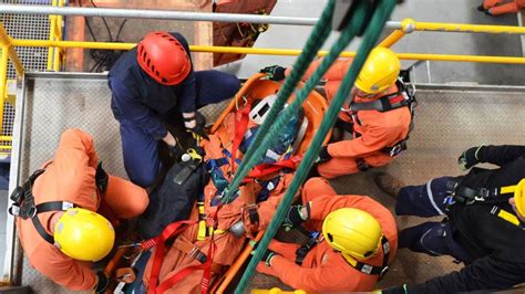 Confined Space & Rescue Training Dubai |Tower Crane Rescue