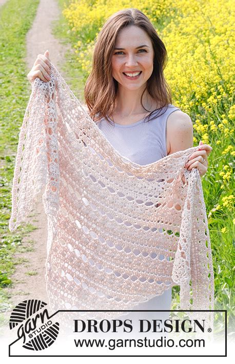 Crochet Designs For Shawls