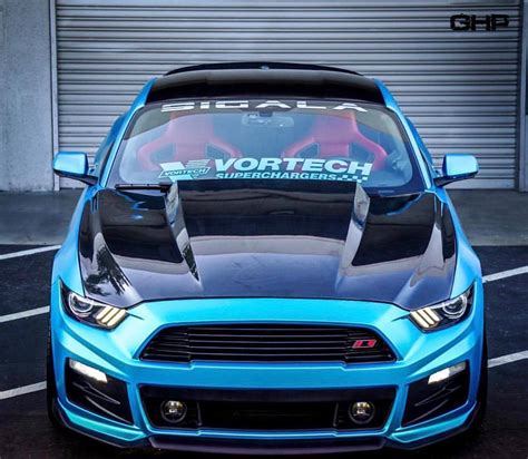 6 Inch Cowl Hood Mustang