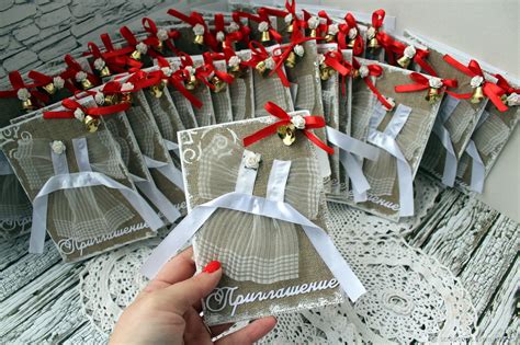 Подарок на выпускной 4 класс учителю своими руками: 127 идей, что ...