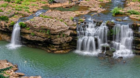 Hike To Breathtaking Waterfalls At Tennessee's Beautiful Rock Island ...