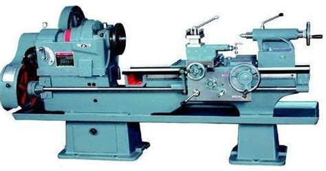 What is Lathe Machine? Types of Lathe Machine & Their Uses [Complete ...