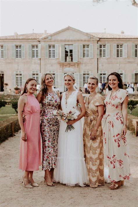 48 tenues de demoiselles d honneur et invitées pour un mariage en rose