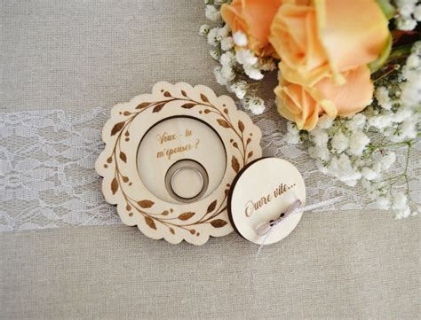 Coffret pour demande en mariage écrin en bois pour alliances porte