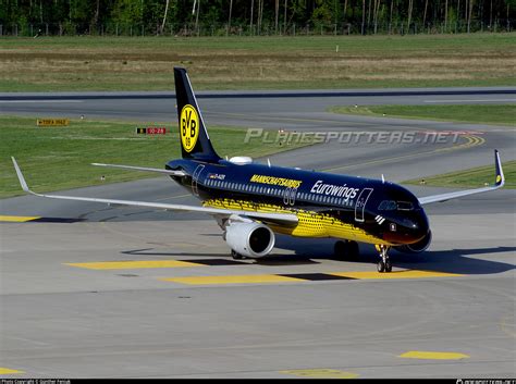 D AIZR Eurowings Airbus A320 214 WL Photo by Günther Feniuk ID