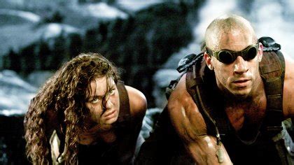 Riddick Berleben Ist Seine Rache Film Trailer Kritik