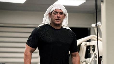 Salman Khan Shares New Photo From The Gym Abdu Rozik Calls Him Iron