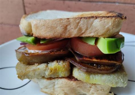 Sándwich de tofu a la miel mostaza y berenjena Receta de Natalie