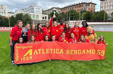 Scudetto Allievi A Fiamme Gialle Simoni E Atletica Bergamo 1959