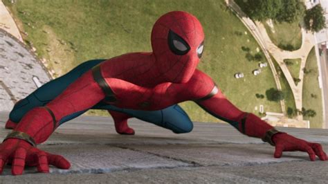 Por qué la última serie de Spider Man que estrenó Disney no se adapta