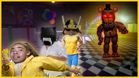 Jogando Fnaf 2 Doom Com Meus Amigos No Roblox Caioopaleirobr Youtube