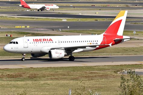 Iberia Ec Jdl Airbus A Anna Zvereva Flickr