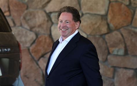 Activision Blizzard Boss Bobby Kotick To Step Down Next Week Techno