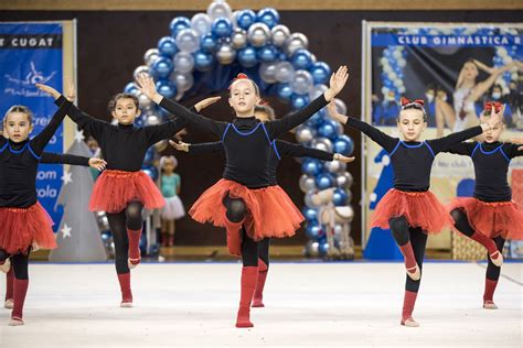 El Gimnàstica Sant Cugat s exhibeix en el seu Festival de