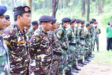 Banser Nalumsari Gelar Apel Akbar Di Hutan Wisata Sreni Indah Biliksantri