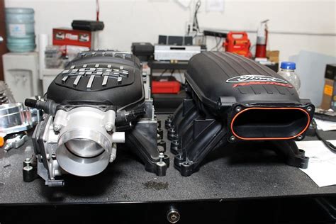 Boss 302 Upgrades Ford Racing Cobra Jet Manifold Kit And Cams Enginelabs