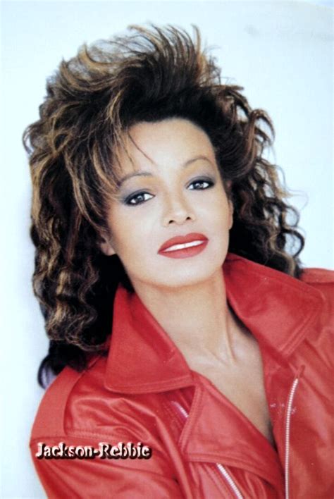 Rebbie Jackson Bio - Born, age, Family, Height and Rumor