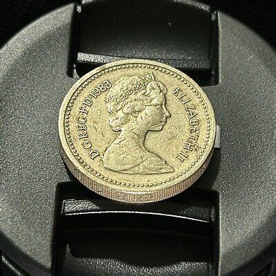 Rare 1983 Queen Elizabeth II One Pound Coin Error Decus Et Tutamen