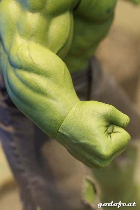 Más imágenes de las figuras de Hot Toys de Los Vengadores en la Ani Games