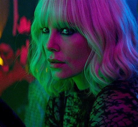 CHARLIZE THERON Neon ATOMIC BLONDE Dir WOMEN
