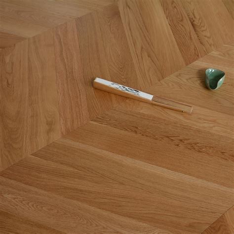 Water Proof Chevron 60 Russian Oak Engineered Flooring As Hardwood