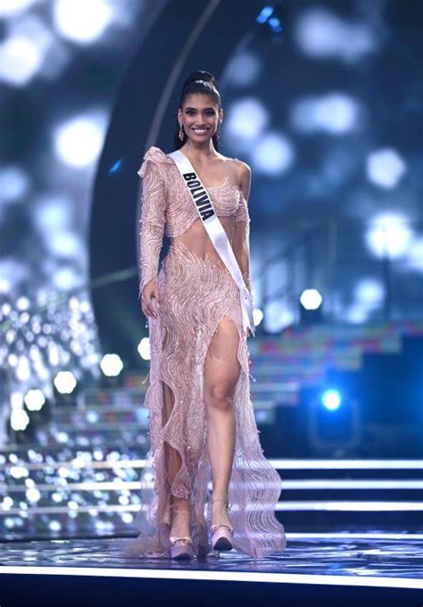 Concursantes De Miss Universo Se Lucen En Traje De Gala