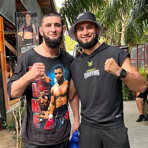 Чечен "Борз"и Ўзбек "Борз"и билан кўришди + ФОТО / Olamsport.com