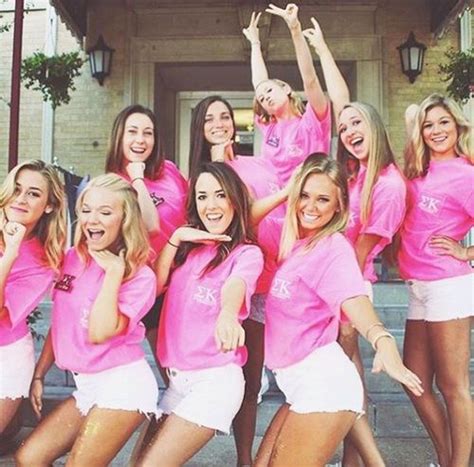 Discover The Benefits Of Joining A Sorority