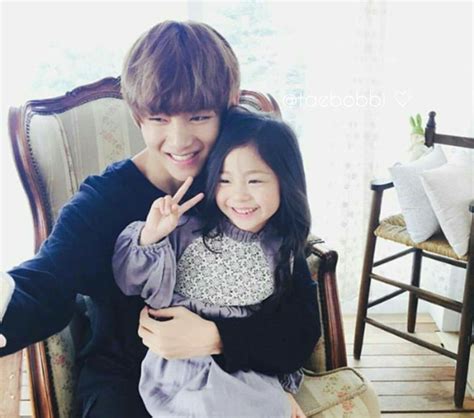 Resultado De Imagem Para Bts V Brother And Sister Bts Taehyung Kim