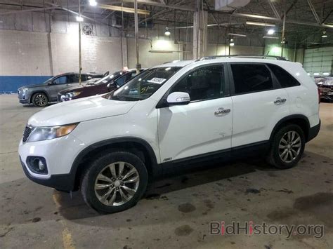 Report 5xykuda14bg095395 Kia Sorento 2011 White Gas Price And Damage