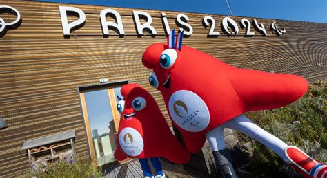 Conhe A As Phryges Mascotes Dos Jogos Ol Mpicos De Paris