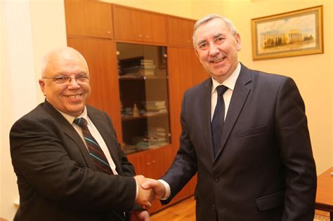 Великотърновски университет "Св. св. Кирил и Методий" | Посещение на ...