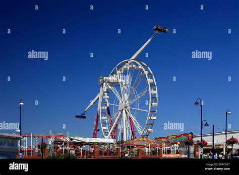 Aerospace Ride And The Ferris Wheel Fun Fair Barry Island Pleasure