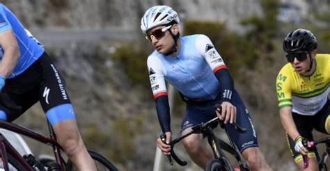 GP Cycliste De Marseille La Marseillaise Tapiz Met Un Point D