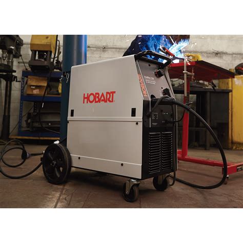 Hobart Ironman 230 Flux Coredmig Welder With Cart — Transformer 230v