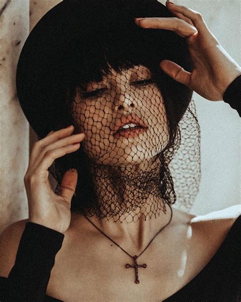 Lia Mstislavskaya (@absolutlia) • Fotos e vídeos do Instagram