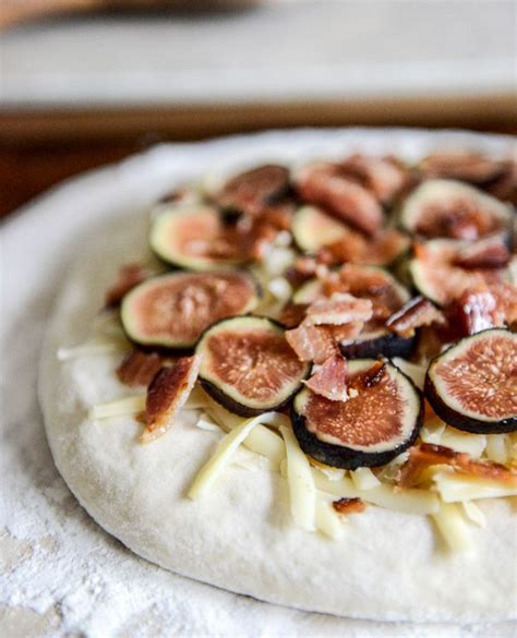 Fresh Fig Bacon Blue Cheese Pizza Recipe Blue Cheese Pizza