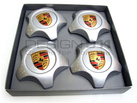 Wheel Caps With Coloured Crest For Porsche Macan Set Of 4 00004460509