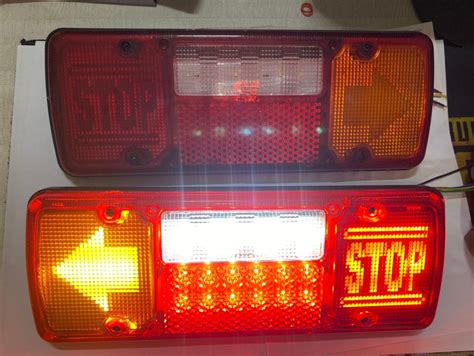 Buy AUTO MT 12V TATA TRUCK ASHOK LEYLAND BUSES TAIL LIGHT STOP