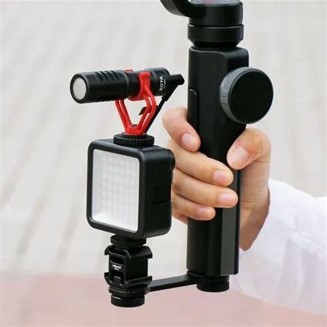 Dslr Triple Hot Shoe Mount at piece डएसएलआर एकससरज in Ghaziabad ID