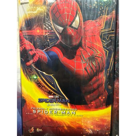 Hot Toys MMS Spider Man No Way Home Friendly Neighborhood Spider Man Collectible Figure