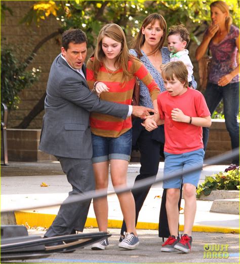 Jennifer Garner & Steve Carell: Family Freakout for 'Alexander'!: Photo ...