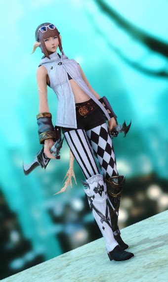 Two Toned | Eorzea Collection
