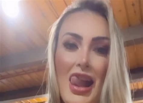 Andressa Urach Deixa Filho Chocado Ao Revelar Com Quantos Homens Se Deitou