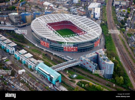 Football stadium aerial arsenal hi-res stock photography and images - Alamy